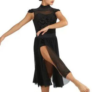 Weissman Showtime Silhouettes Style 11291 Size Medium Adult; Color: Burgundy